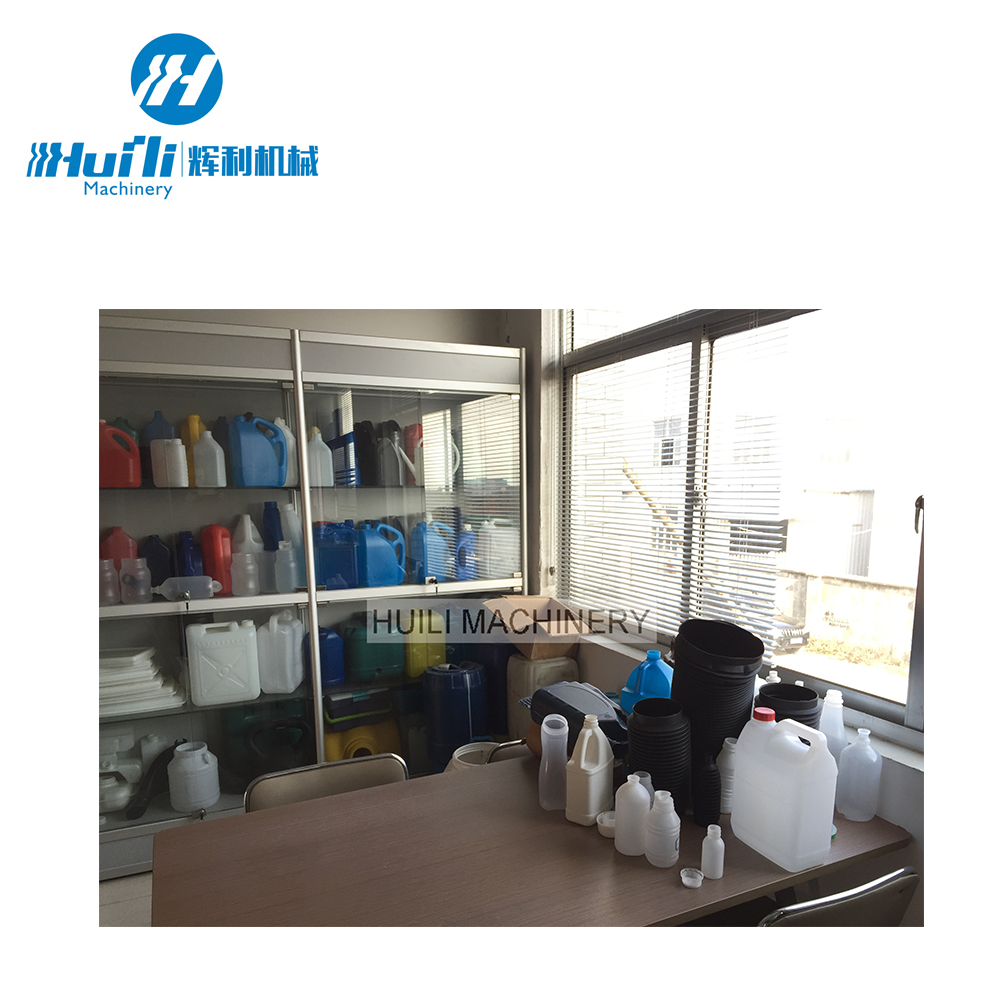 Máquina automática de moldagem por sopro e extrusão para fabricação de garrafas HDPE e PP Jerry Can